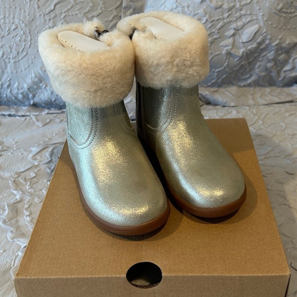 Toddlers UGG 10